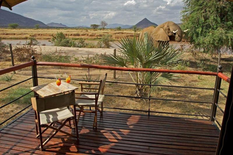 แอชนิล ซัมบูรู แคมป์ Hotel Samburu ภายนอก รูปภาพ